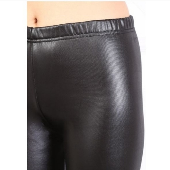 Leggings Faux Leather Velvet Lined Leggings - Picture 4 of 9